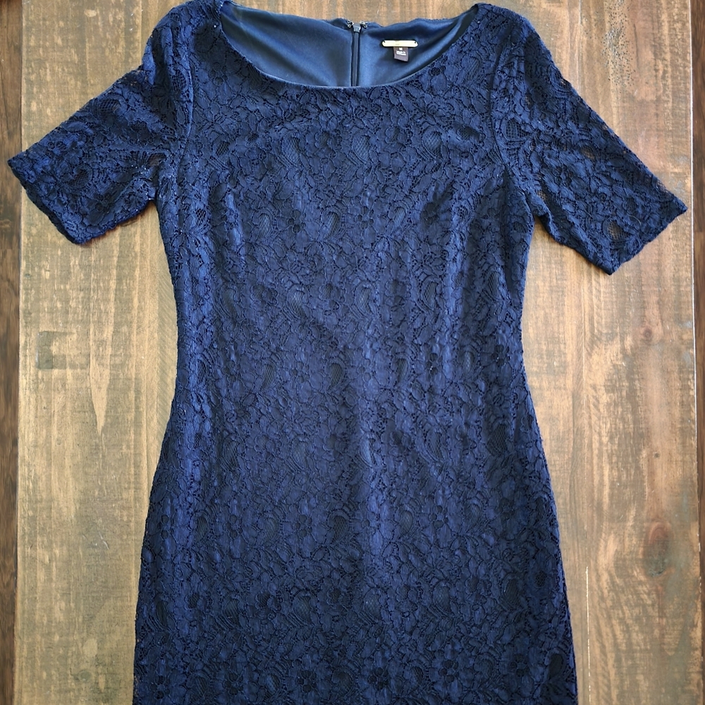 Dana Buchman Lace Elbow Sleeve Navy Cocktail Dress Medium